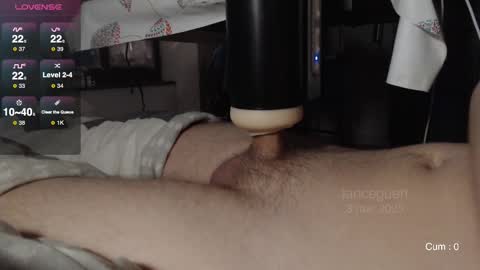 lanceguerr  online show from March 2025 01:20:01 PM