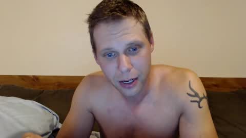 Snapshot of lancehardin chatting on September 2025 12:10:01 AM Lance online show from September 2025 12:10:01 AM