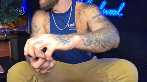 Snapshot of lancehardwood222 chatting on December 2025 01:11:01 AM LANCE online show from December 2025 01:11:01 AM