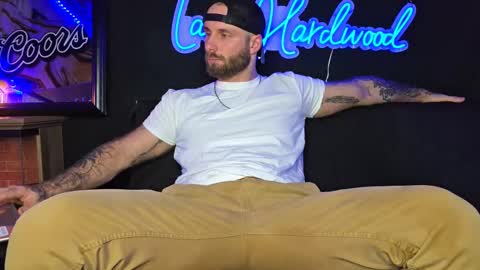 Snapshot of lancehardwood222 chatting on January 2026 01:09:01 AM LANCE online show from January 2026 01:09:01 AM