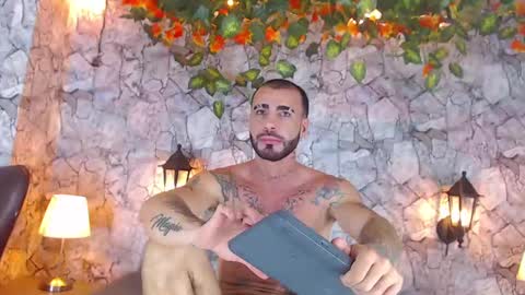 Snapshot of lancelot_benwick chatting on January 2025 06:03:02 AM Lancelot Benwick online show from January 2025 06:03:02 AM