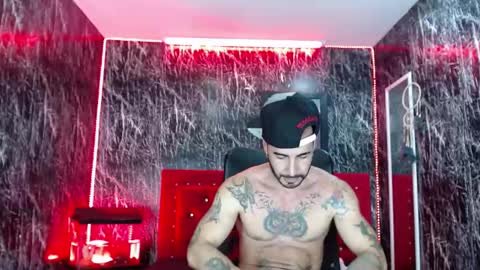 Snapshot of lancelot_benwick chatting on January 2025 08:11:02 AM Lancelot Benwick online show from January 2025 08:11:02 AM