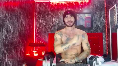 Snapshot of lancelot_benwick chatting on February 2025 08:13:02 PM Lancelot Benwick online show from February 2025 08:13:02 PM