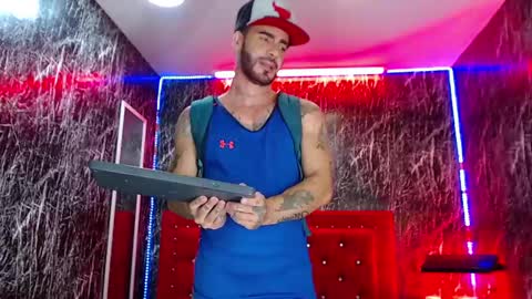 Snapshot of lancelot_benwick chatting on March 2025 12:54:02 AM Lancelot Benwick online show from March 2025 12:54:02 AM