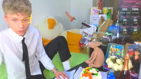 Lanny online show from February 2026 09:33:02 PM