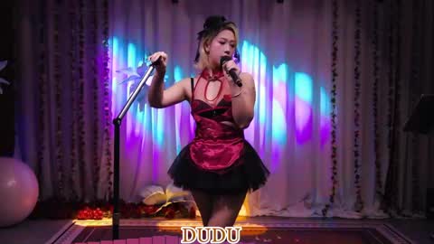 lankwaifong_cindy online show from May 2026 10:00:01 AM