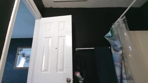 LankyOne online show from February 2025 05:58:01 PM