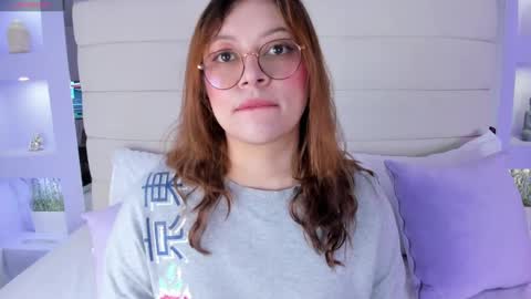 Lanna online show from February 2025 11:44:02 AM