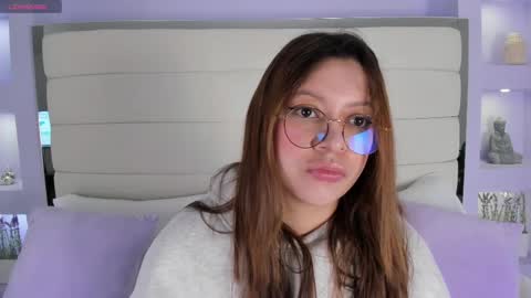 Lanna online show from March 2025 12:04:02 PM