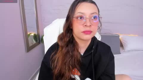 Lanna online show from May 2026 11:51:01 AM