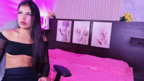 lanna_as online show from June 2026 02:09:01 PM