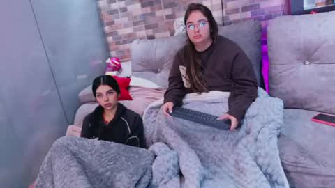 lanna_as online show from July 2026 10:32:02 AM