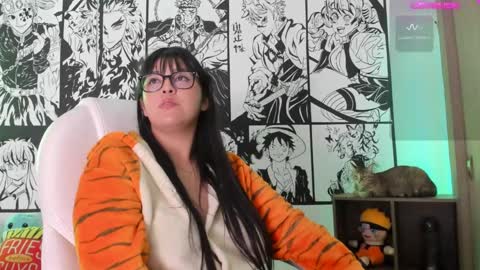 lanna miller     online show from January 2025 12:46:01 AM