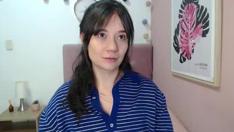 Lanna online show from September 2025 01:33:02 PM