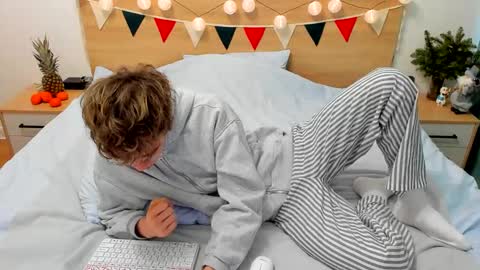 Fandi online show from January 2025 11:22:01 AM