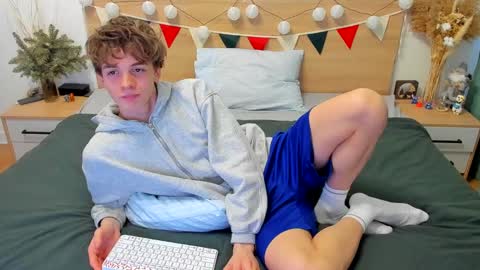 Fandi online show from February 2025 10:05:01 AM