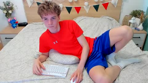 Fandi online show from March 2025 06:04:01 AM