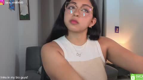 Lara  online show from May 2026 11:55:01 PM