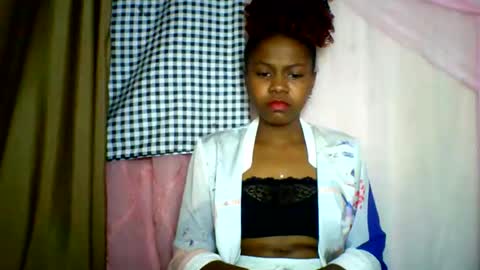 lara_belle online show from June 2026 08:32:02 PM