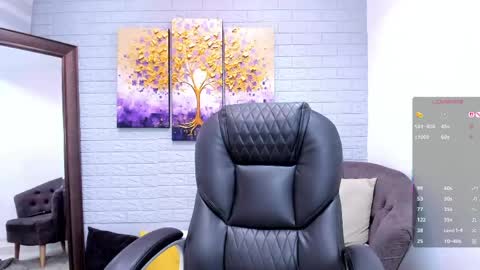      700  200   online show from June 2026 07:38:02 PM