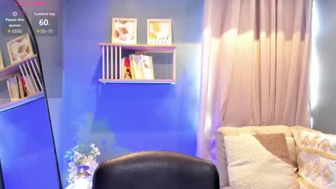      700  200   online show from July 2026 07:17:01 PM