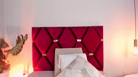  Lara Gold  online show from January 2026 12:48:01 AM