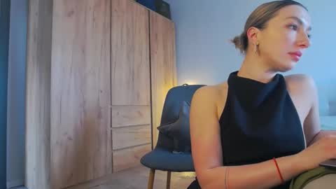 Snapshot of larakanes chatting on March 2025 11:53:02 AM LaraKanes online show from March 2025 11:53:02 AM