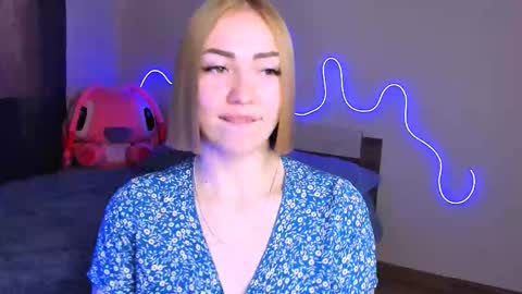 Snapshot of larakrein_lk chatting on September 2025 11:10:02 AM LaraKrein lk online show from September 2025 11:10:02 AM