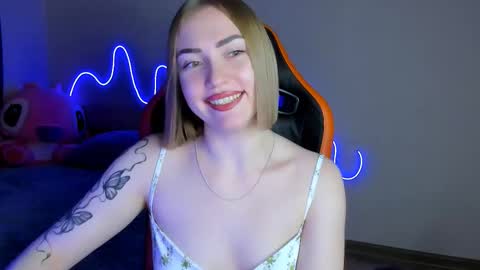 Snapshot of larakrein_lk chatting on October 2025 07:46:02 PM LaraKrein lk online show from October 2025 07:46:02 PM