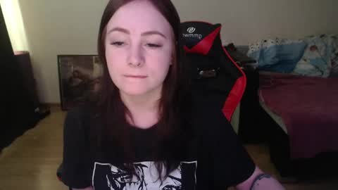 Laralianna online show from May 2026 10:31:02 AM