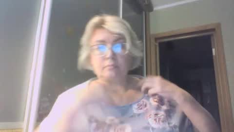 laramrs online show from September 2025 05:16:02 PM