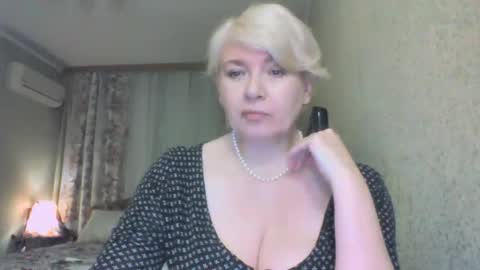 laramrs online show from February 2026 05:46:02 PM