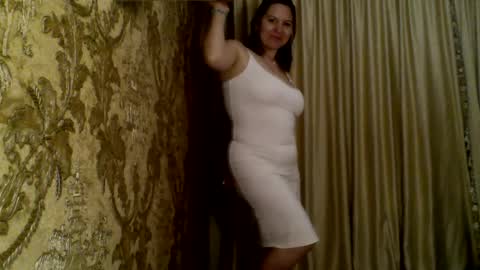 LaraSwity online show from July 2026 09:02:01 PM