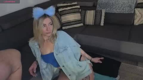 Snapshot of laratonydusud chatting on February 2026 12:02:01 PM laratonydusud online show from February 2026 12:02:01 PM