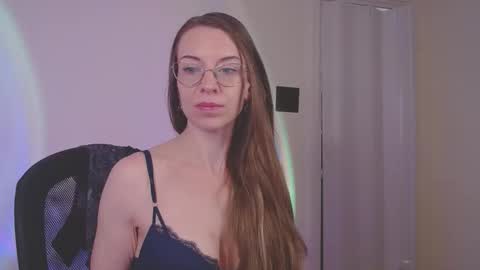 larawintersxxx online show from May 2026 08:47:01 PM