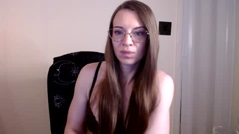 larawintersxxx online show from June 2026 06:49:01 PM
