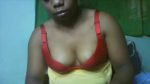 larissa645771 online show from February 2026 06:07:01 AM