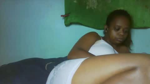 larissa645771 online show from February 2026 06:41:01 PM