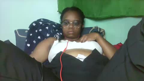 Snapshot of larissa645771 chatting on March 2026 07:42:02 PM larissa645771 online show from March 2026 07:42:02 PM