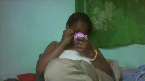 Snapshot of larissa645771 chatting on March 2026 07:25:01 AM larissa645771 online show from March 2026 07:25:01 AM