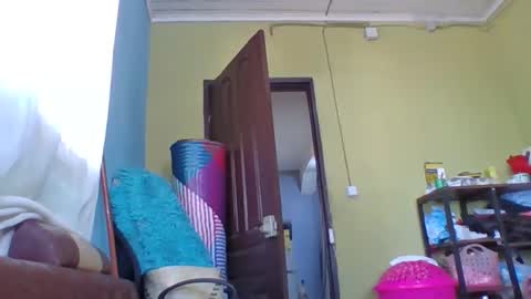 Snapshot of larissa645771 chatting on April 2026 07:09:02 AM larissa645771 online show from April 2026 07:09:02 AM