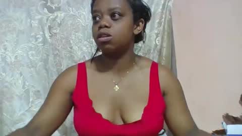 larissa645771 online show from May 2026 02:35:02 PM