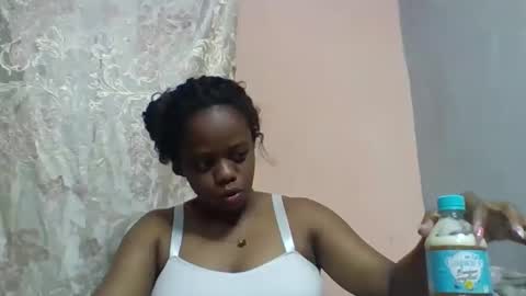 larissa645771 online show from June 2026 09:56:02 AM