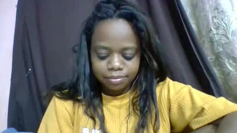 larissa645771 online show from June 2026 07:30:02 PM
