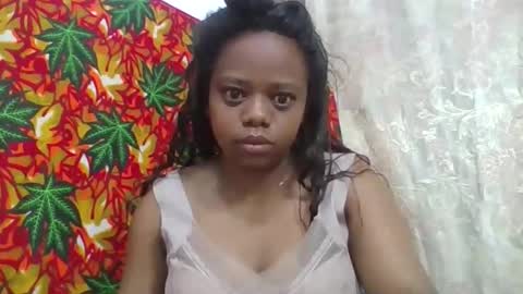 larissa645771 online show from June 2026 02:12:01 AM