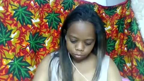 larissa645771 online show from June 2026 03:31:02 PM