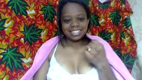 larissa645771 online show from June 2026 05:28:01 AM