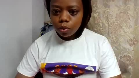 larissa645771 online show from July 2026 02:46:02 AM