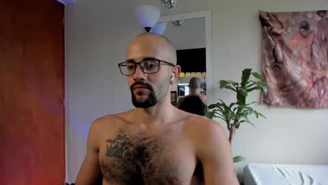 larry_stewart online show from April 2026 05:51:01 PM