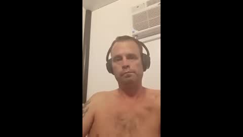 larrybarry794491163 online show from May 2026 09:39:02 AM